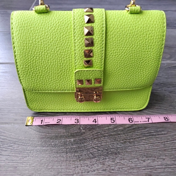 BCBG Neon Green & Gold  Crossbody Bag - Picture 6 of 9